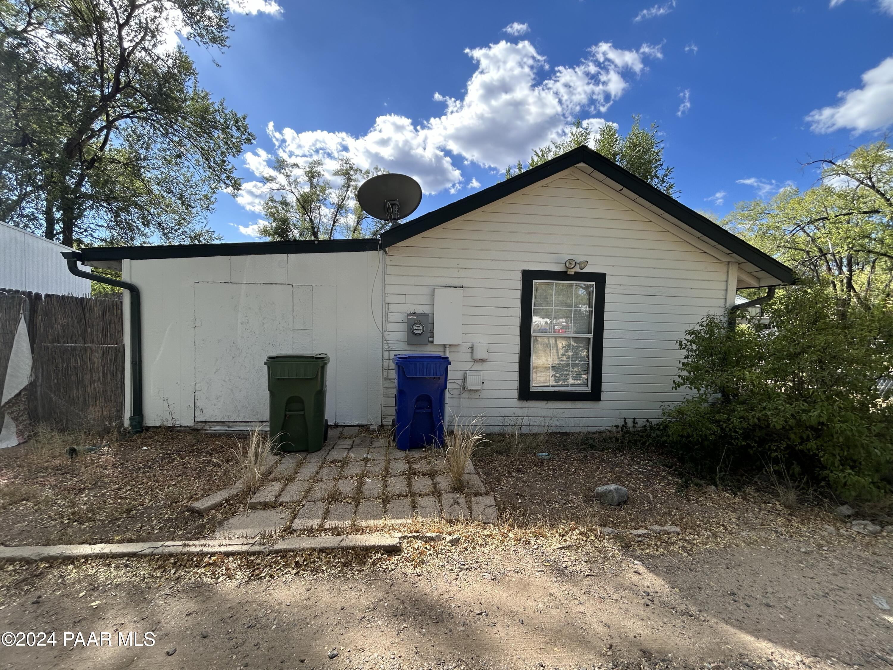 815 Dameron Drive