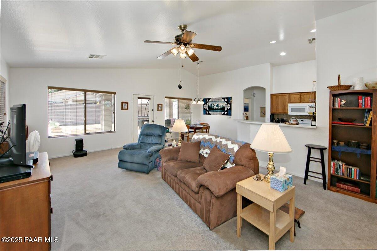 7431 E Shepherd Hill Lane