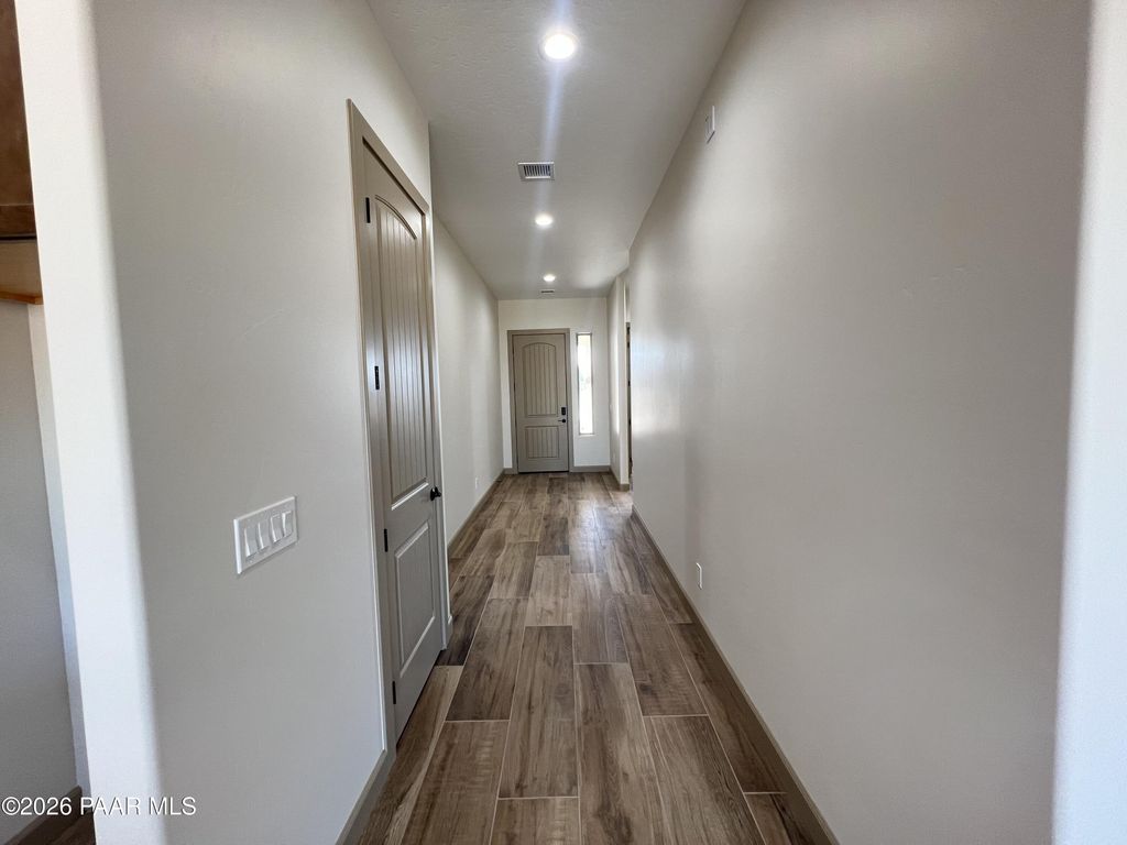 Photo of 141 S Brenna Drive, Chino Valley, AZ 86323 (MLS # 1081407)