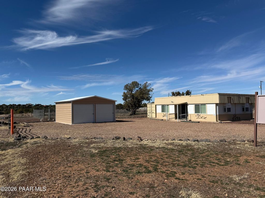 Photo of 8358 Silver Creek Drive, Show Low, AZ 85901 (MLS # 1082033)