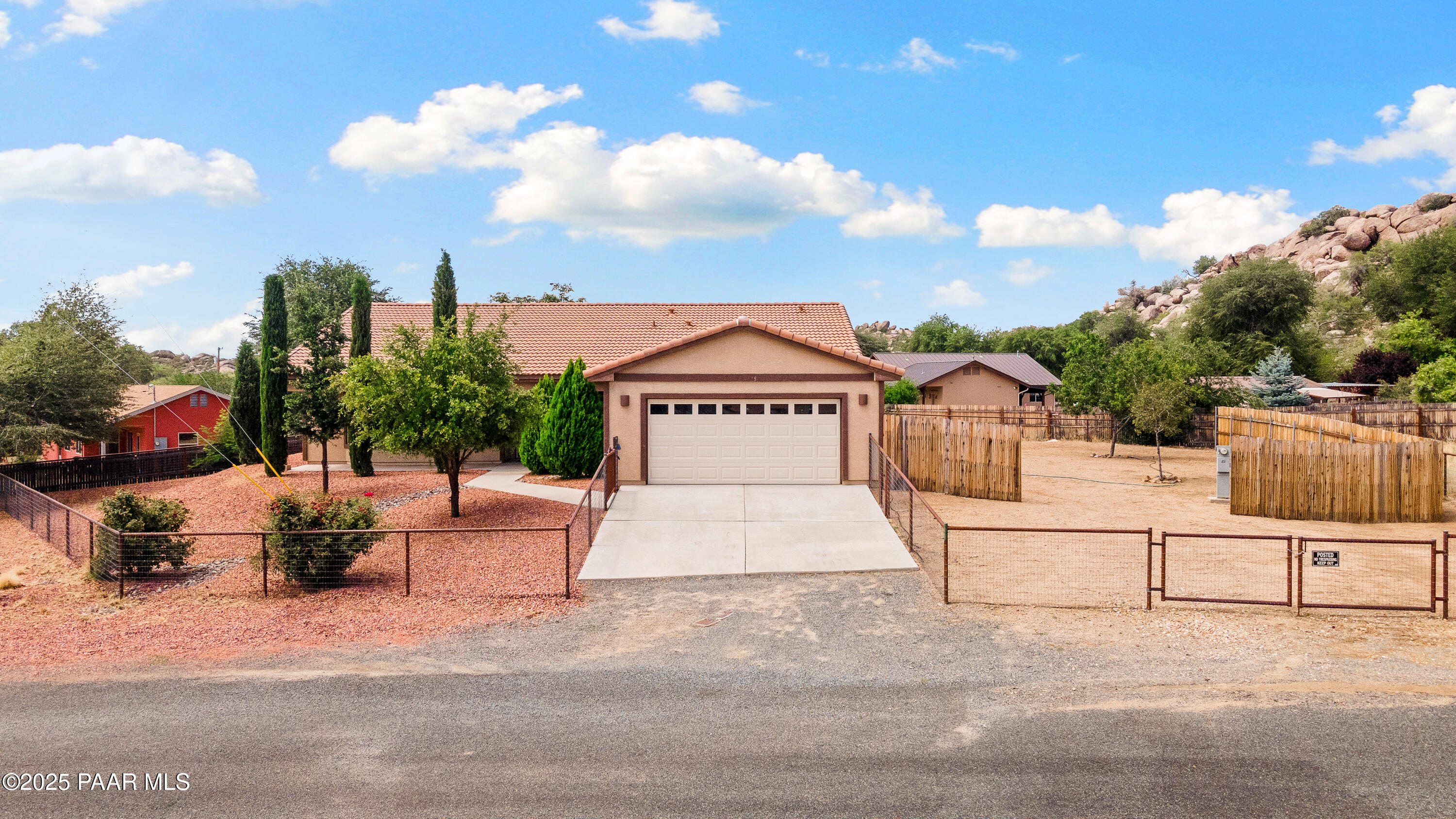 17613 W Westward Drive