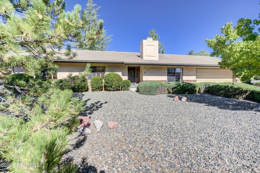 Photo of 2 Walking Diamond Drive, Prescott, AZ 86301 (MLS # 1081631)