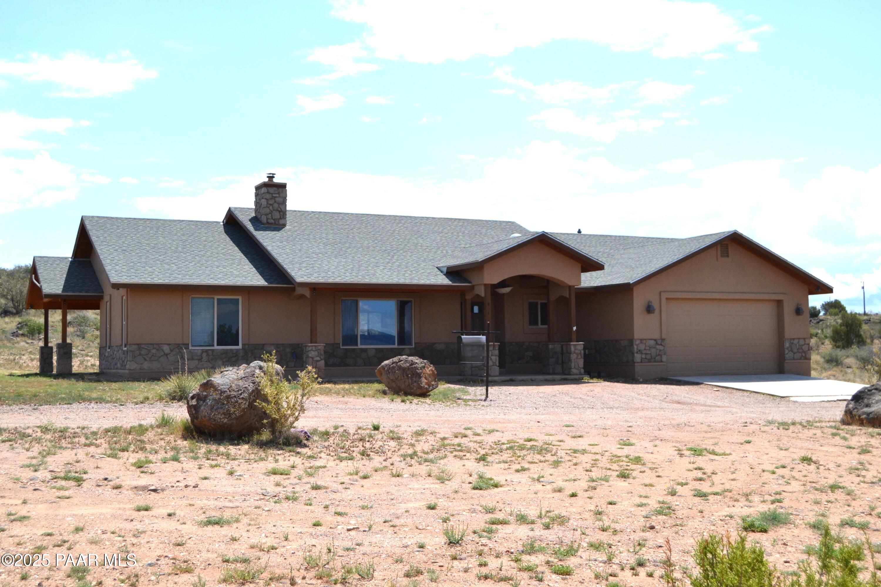 815 E Paniolo Way