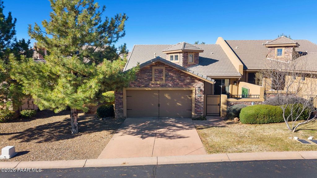 Photo of 1242 Crown Ridge Drive, Prescott, AZ 86301 (MLS # 1078571)