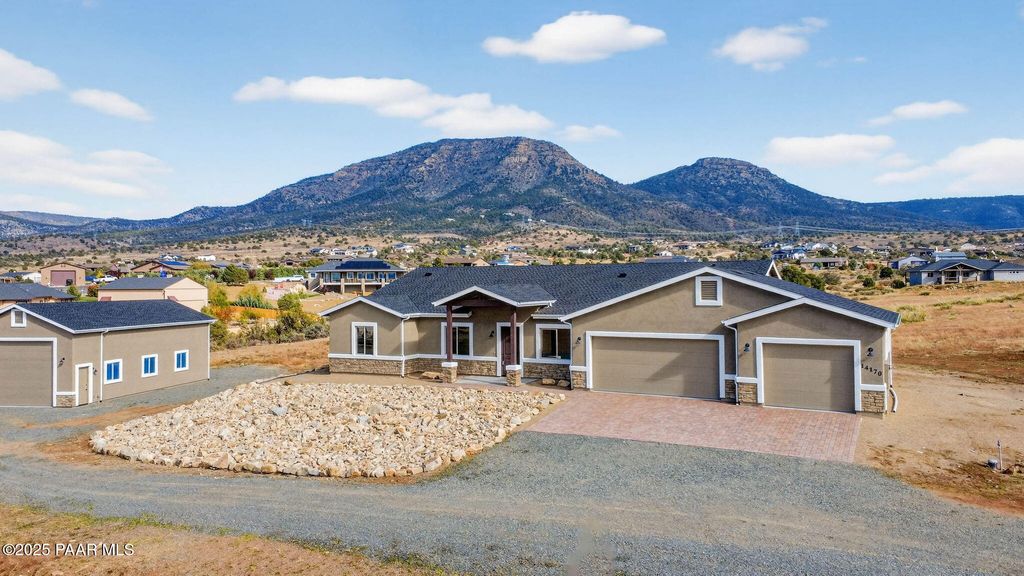 Photo of 14170 E Casa Serena Way, Prescott Valley, AZ 86315 (MLS # 1081687)