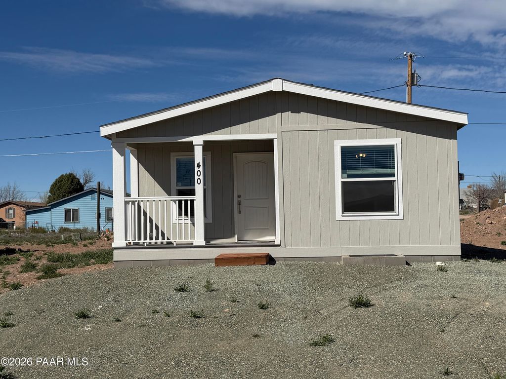Photo of 400 W Venice Way, Paulden, AZ 86334 (MLS # 1080324)