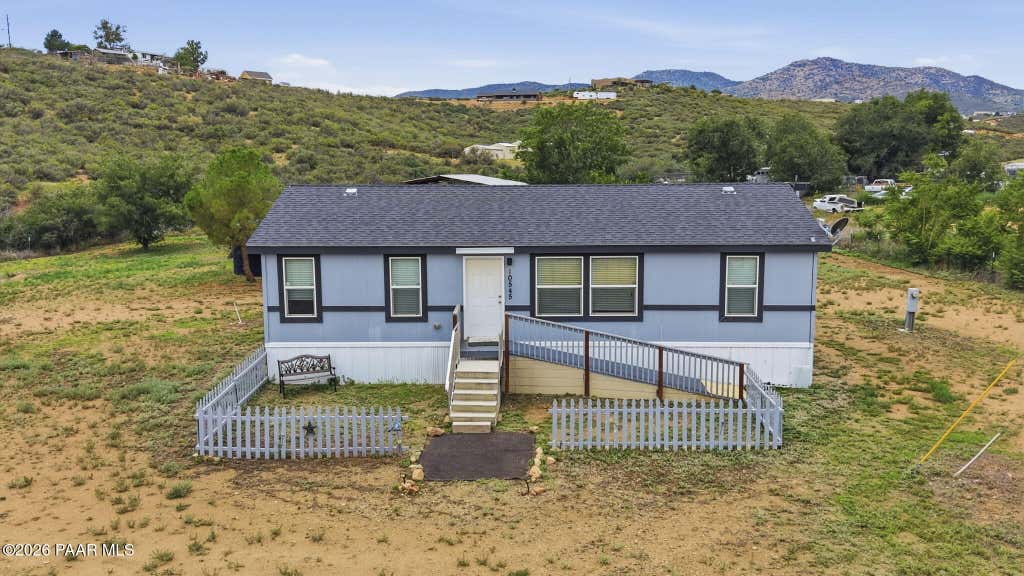 Photo of 10545 E Janet Way, Dewey-Humboldt, AZ 86327 (MLS # 1084065)
