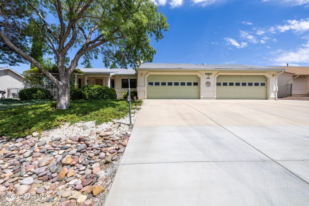 Photo of 4601 N Verde Vista Drive, Prescott Valley, AZ 86314 (MLS # 1082077)