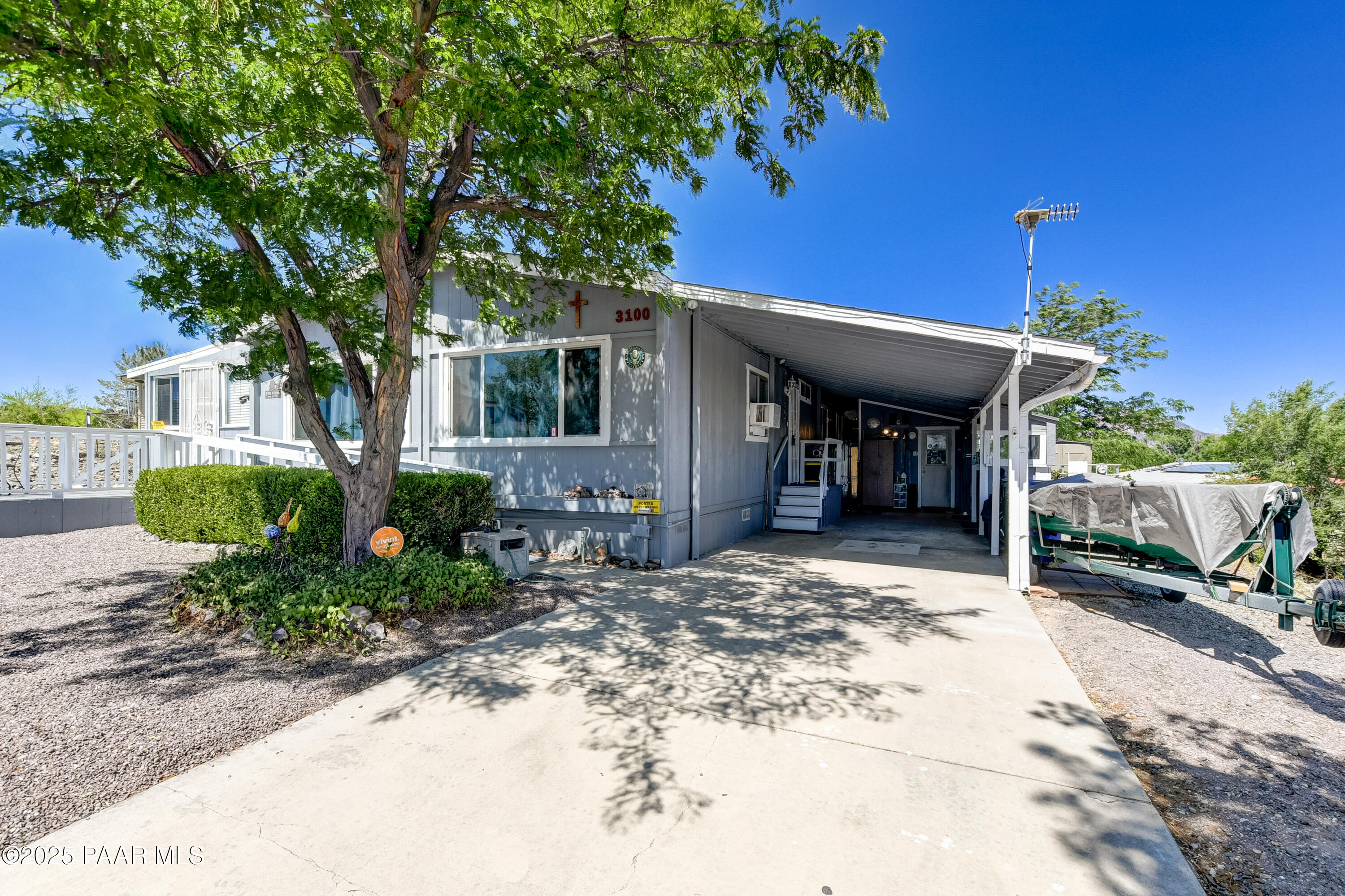 3100 Shekinah Drive