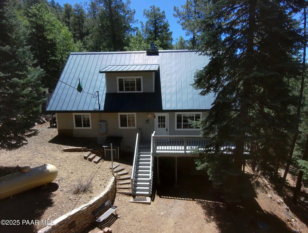 Photo of 2380 E Summit Avenue, Prescott, AZ 86303 (MLS # 1079989)