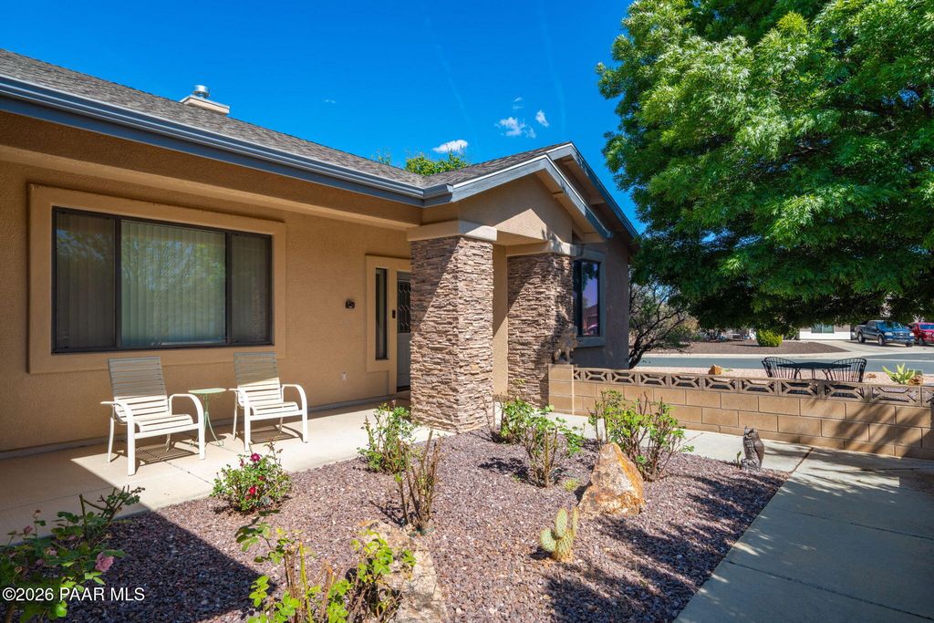 Photo of 7182 E Scenic Vista, Prescott Valley, AZ 86315 (MLS # 1081416)