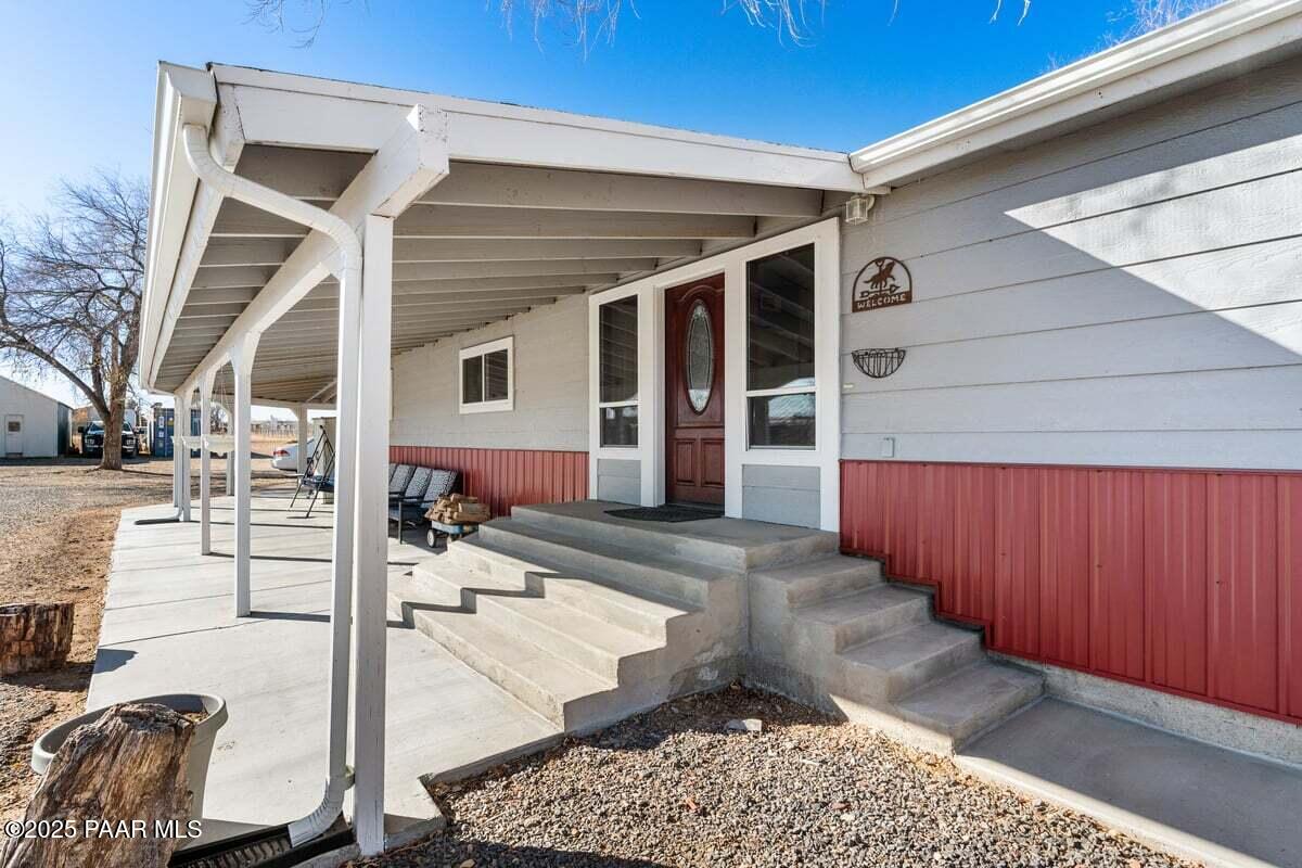 675 W Road 1