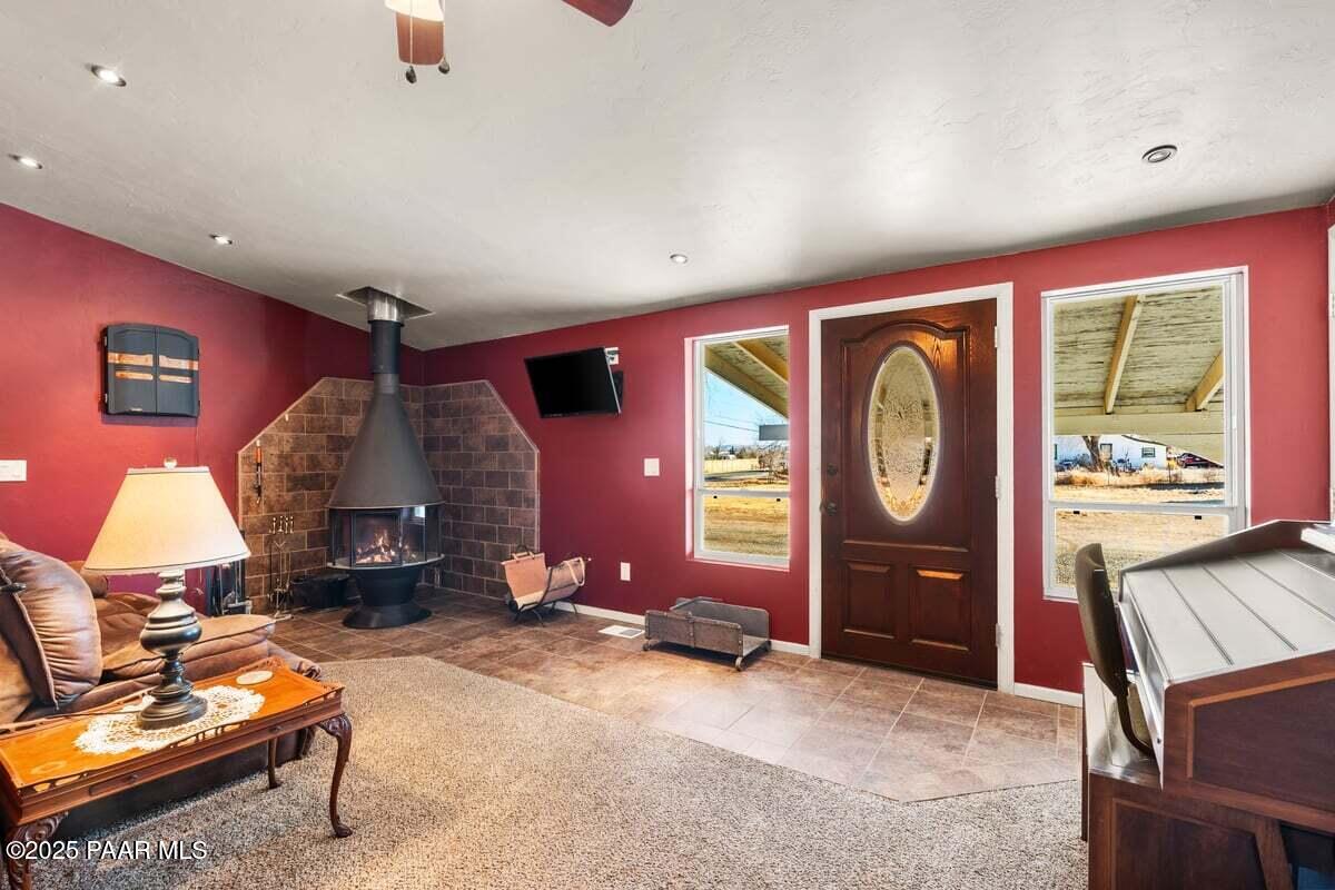 675 W Road 1