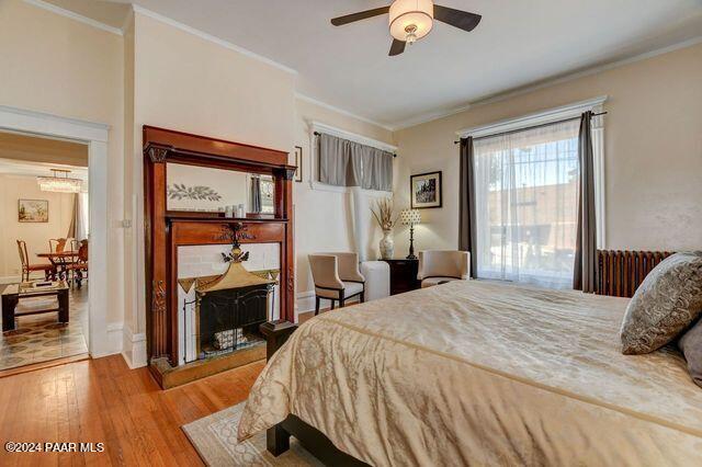 105 S Alarcon Street