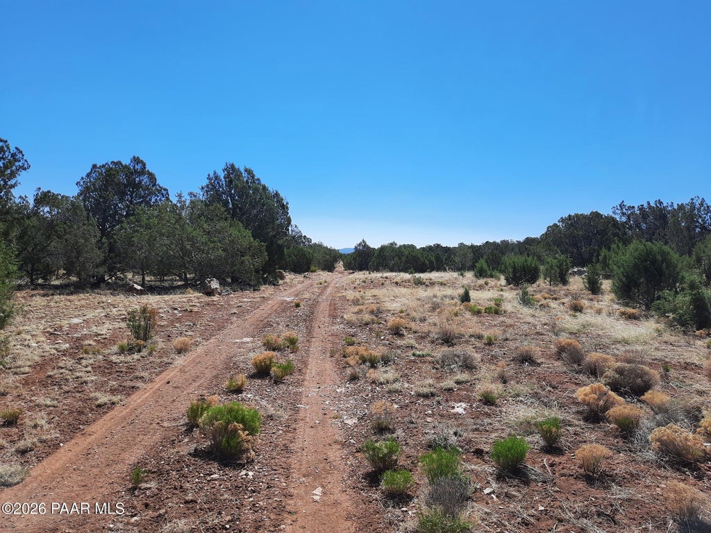 Photo of 3 Off Duffy Rd Road, Seligman, AZ 86337 (MLS # 1083496)