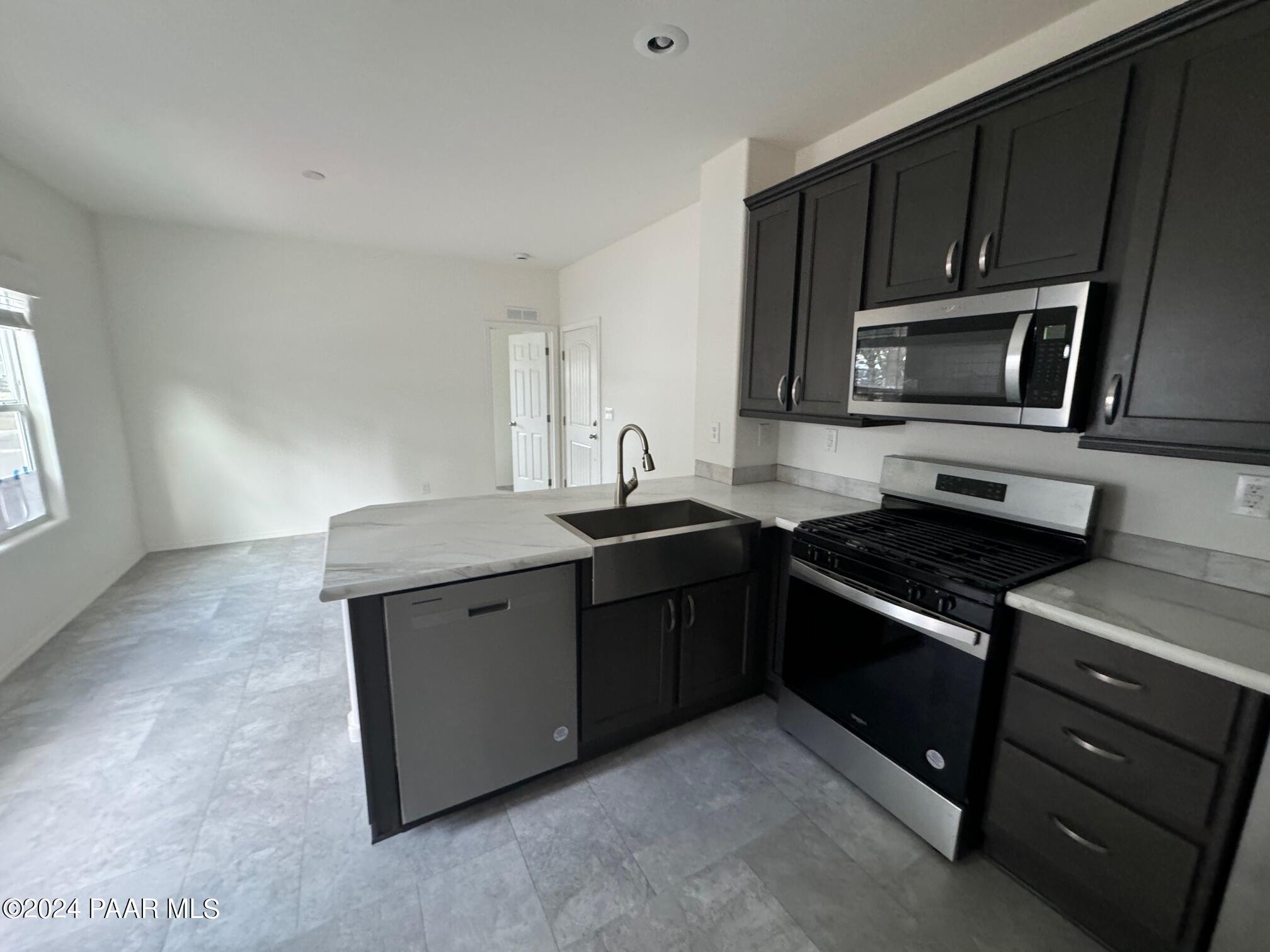 1305 W Adams Avenue 58