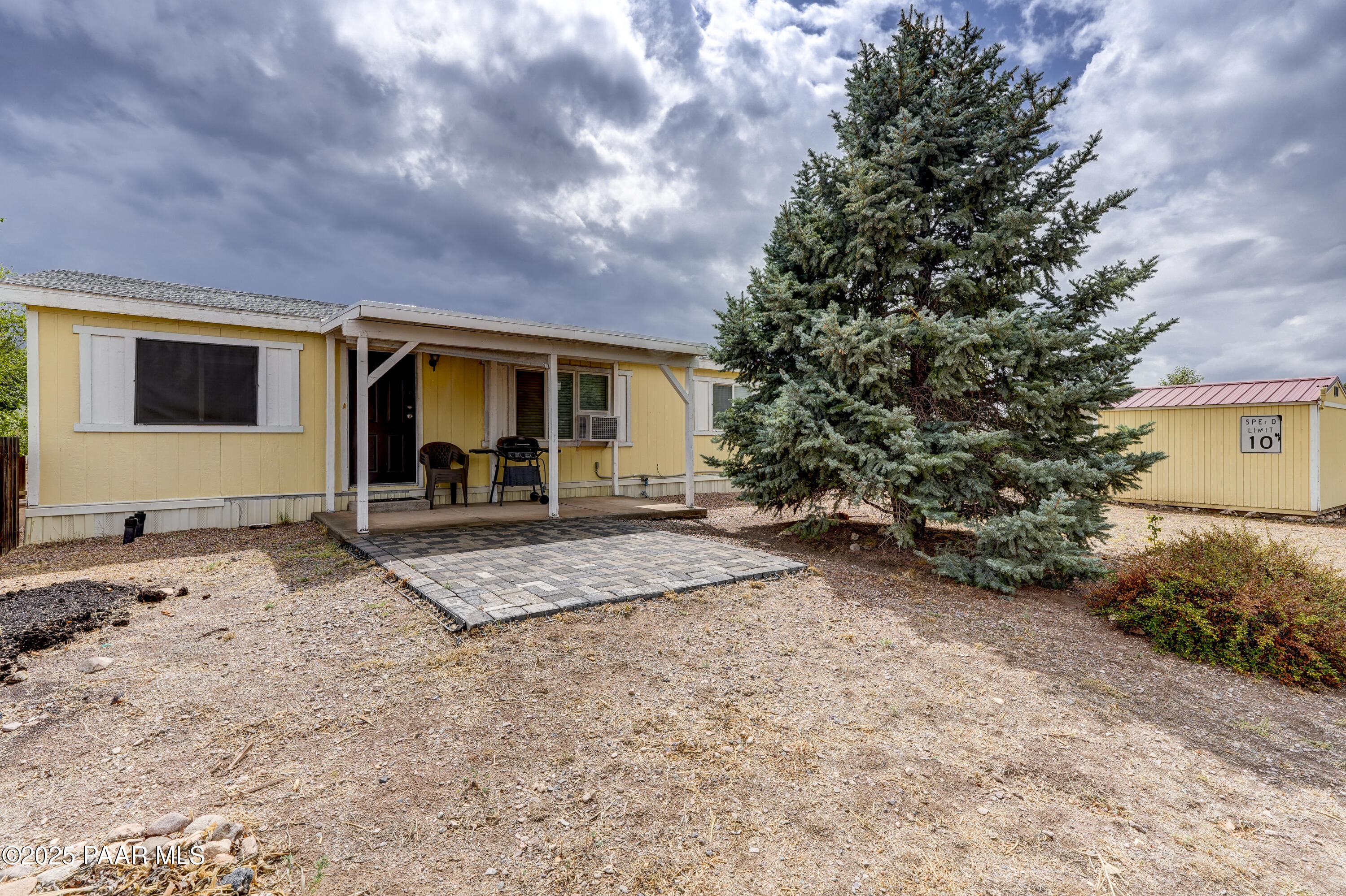 24240 N Bourbon Alley