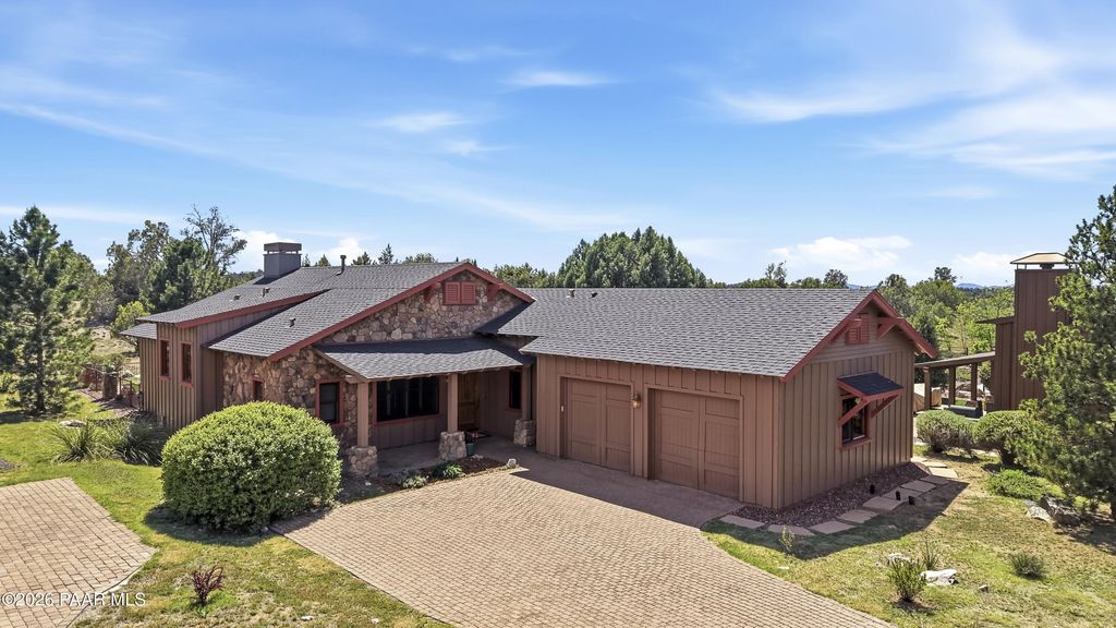 Photo of 5727 W Johnny Mullins Drive, Prescott, AZ 86305 (MLS # 1081341)