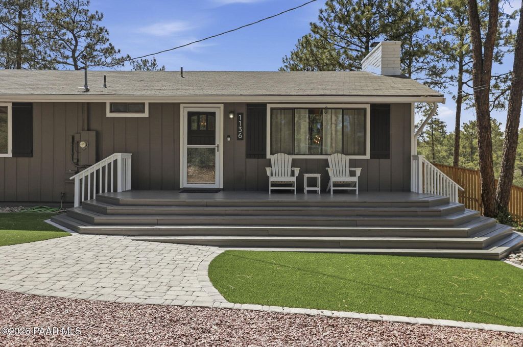 Photo of 1136 S Hill Drive, Prescott, AZ 86303 (MLS # 1082419)