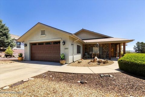 Photo of 1001 Studebaker Way, Prescott, AZ 86301 (MLS # 1083365)