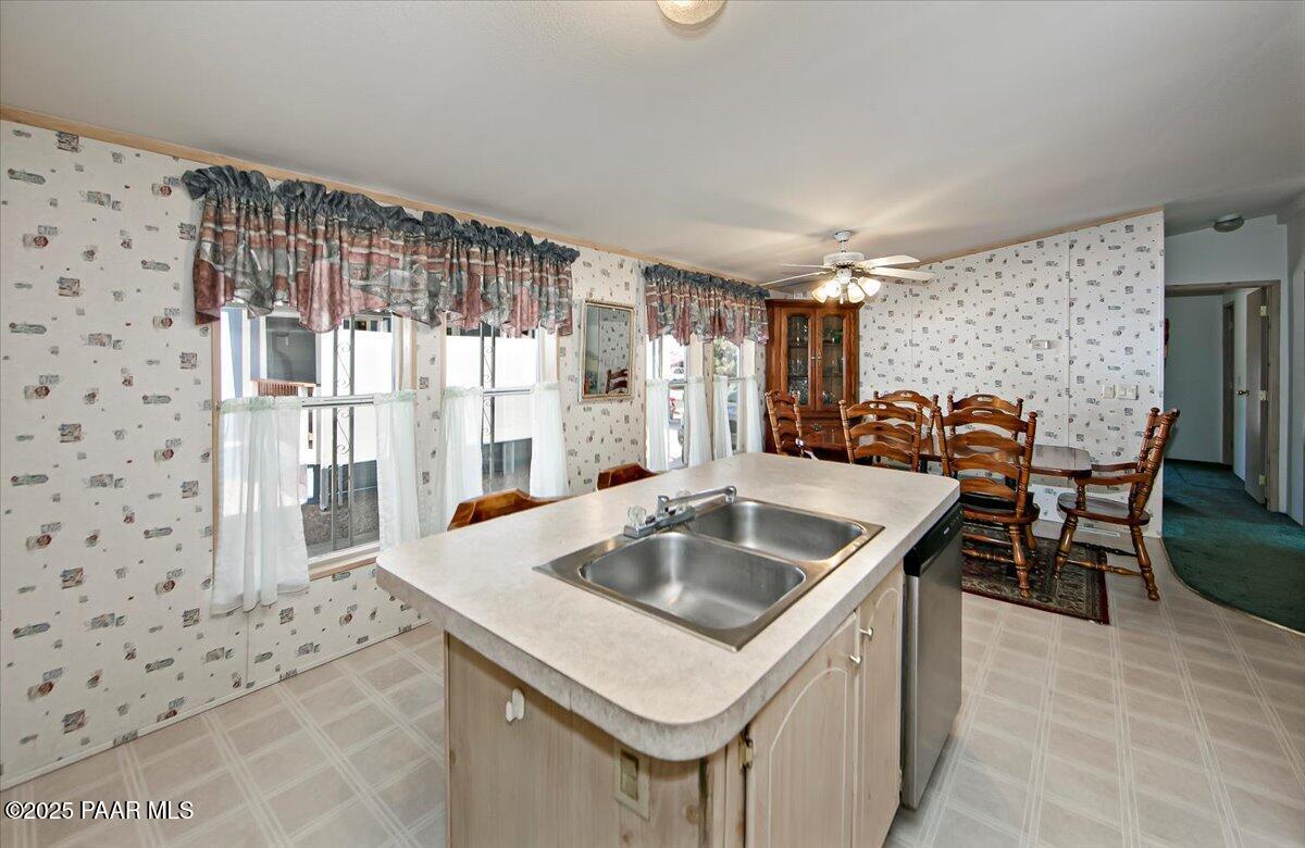 853 N State Route 89 95