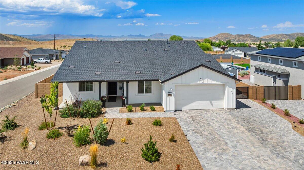 8582 N Suzanna Drive