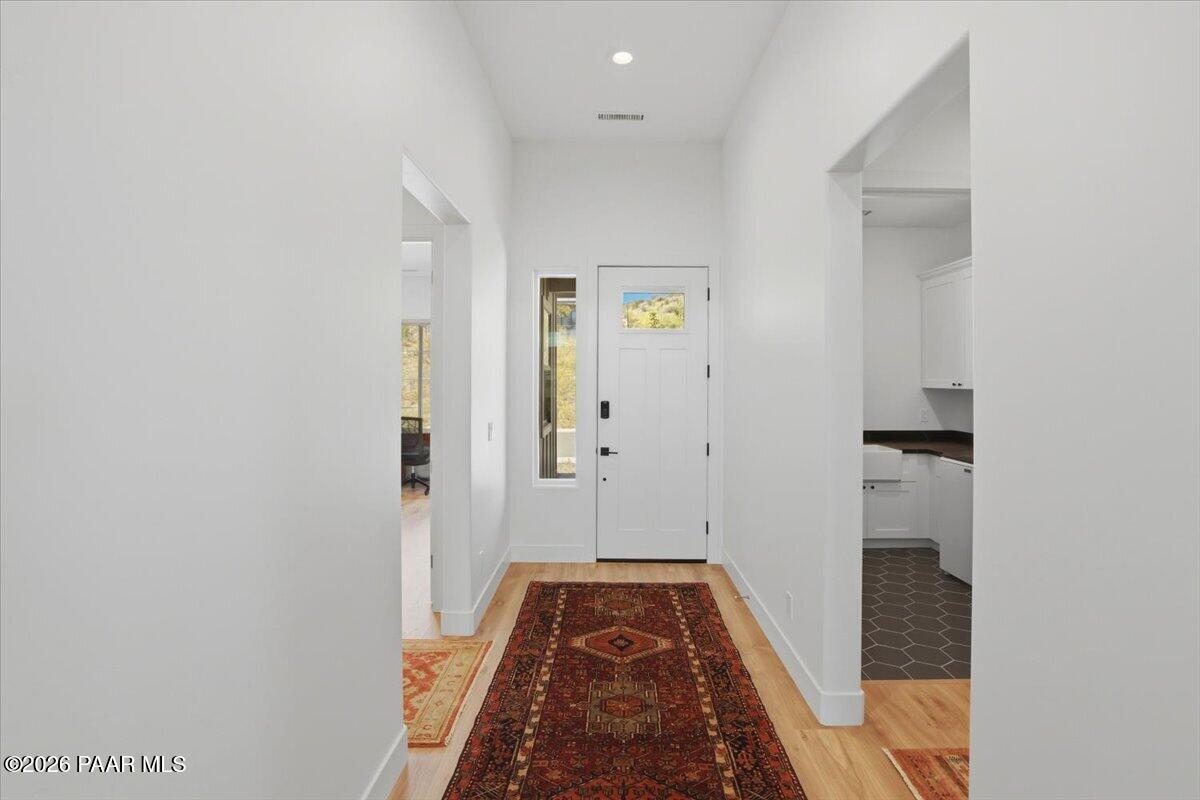 1193 Sassaby Circle