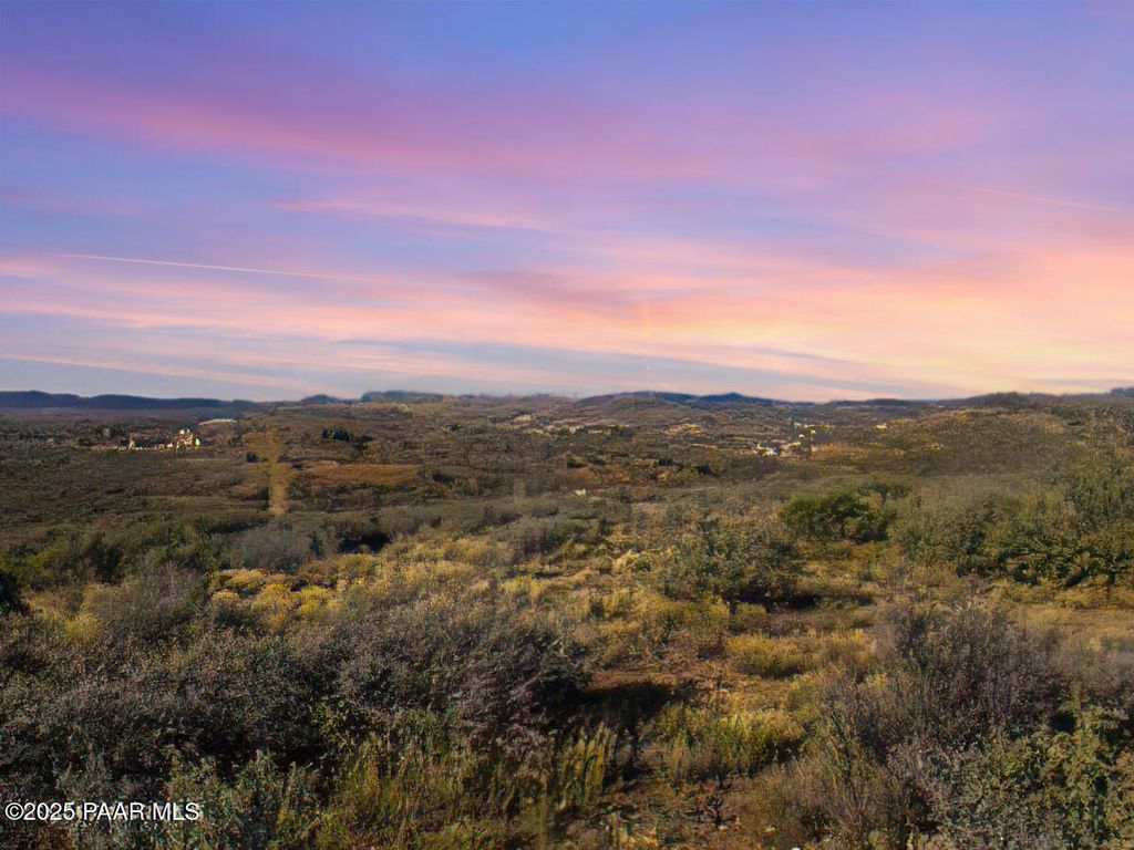 Photo of 11425 S Hackberry Road, Mayer, AZ 86333 (MLS # 1079440)