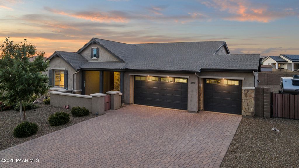 Photo of 13252 E Belgian Way, Prescott Valley, AZ 86315 (MLS # 1078614)