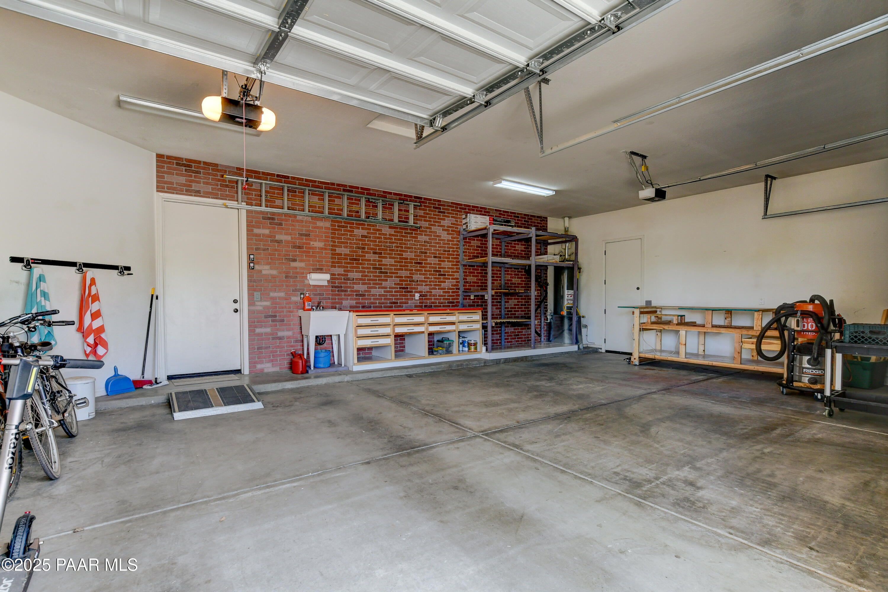 Prescott Valley, Arizona 86314, United States, 4 Bedrooms Bedrooms, ,3 BathroomsBathrooms,Residential,Active,162673