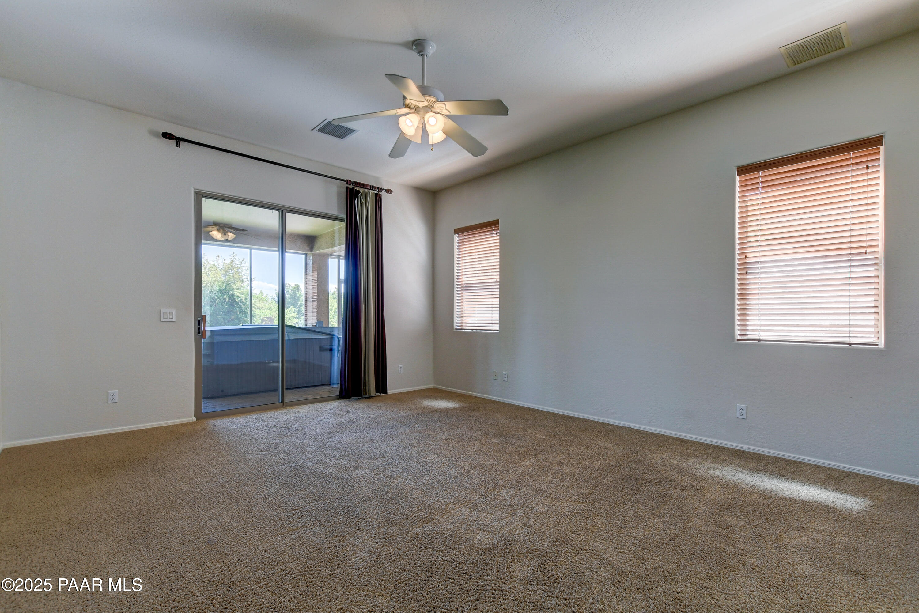 Prescott Valley, Arizona 86314, United States, 4 Bedrooms Bedrooms, ,3 BathroomsBathrooms,Residential,Active,162673