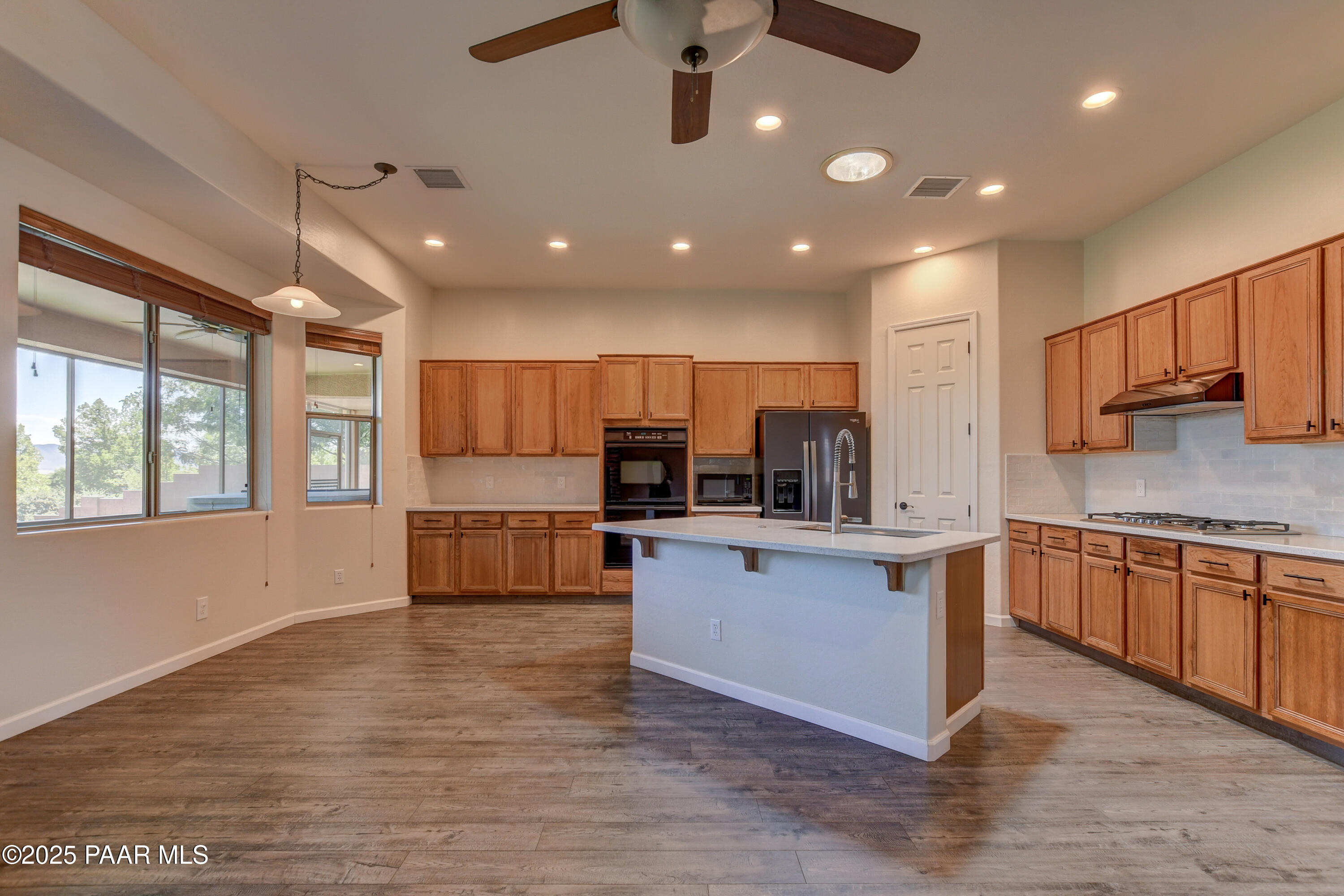 Prescott Valley, Arizona 86314, United States, 4 Bedrooms Bedrooms, ,3 BathroomsBathrooms,Residential,Active,162673