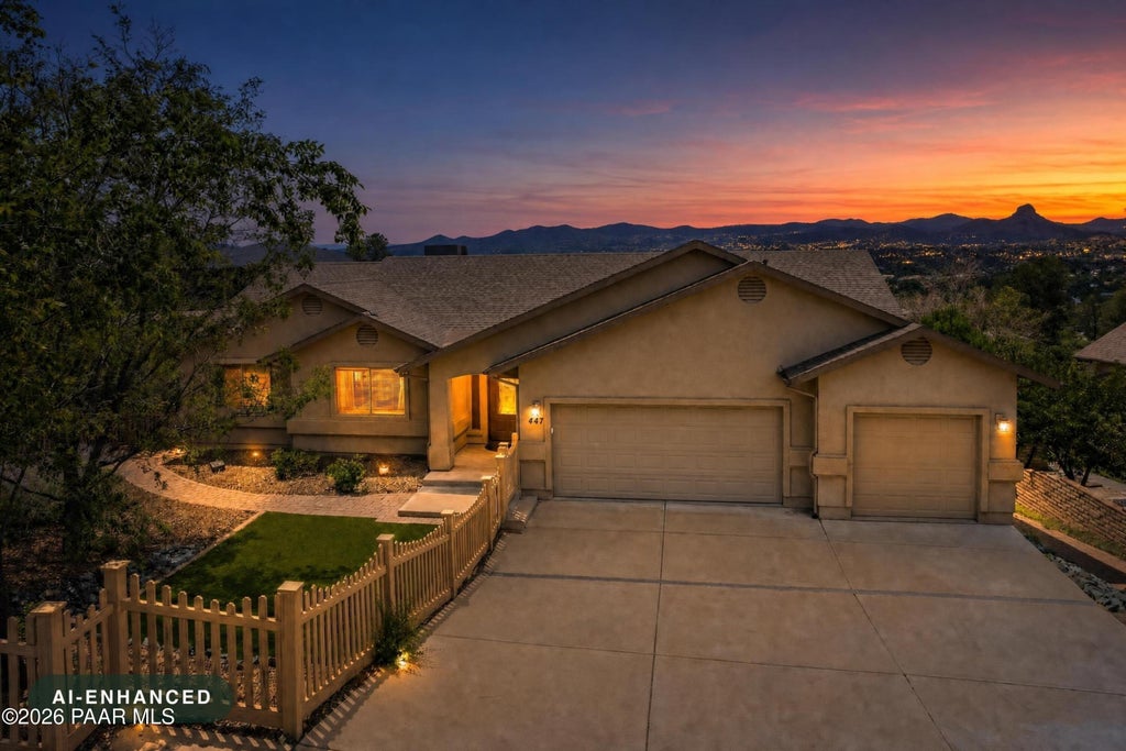 Photo of 447 W Rosser Street, Prescott, AZ 86301 (MLS # 1084261)