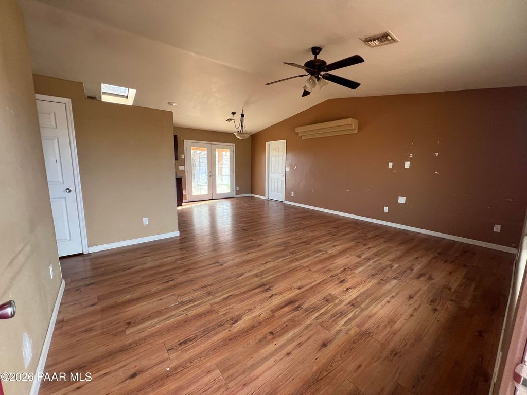 Photo of 6335 N Rockland Drive, Prescott Valley, AZ 86314 (MLS # 1079445)