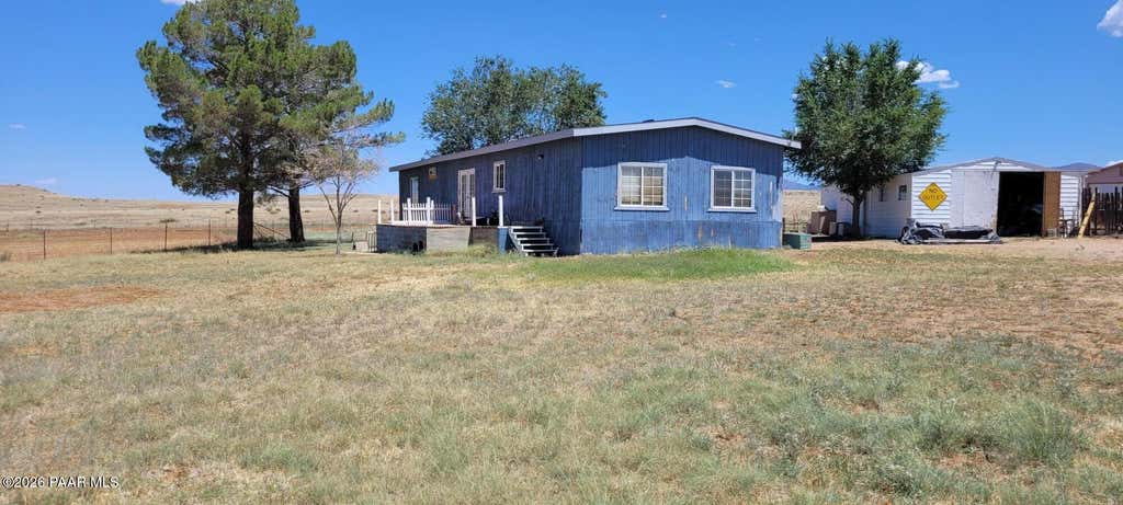 Photo of 206 N Outback Road, Dewey-Humboldt, AZ 86327 (MLS # 1083702)
