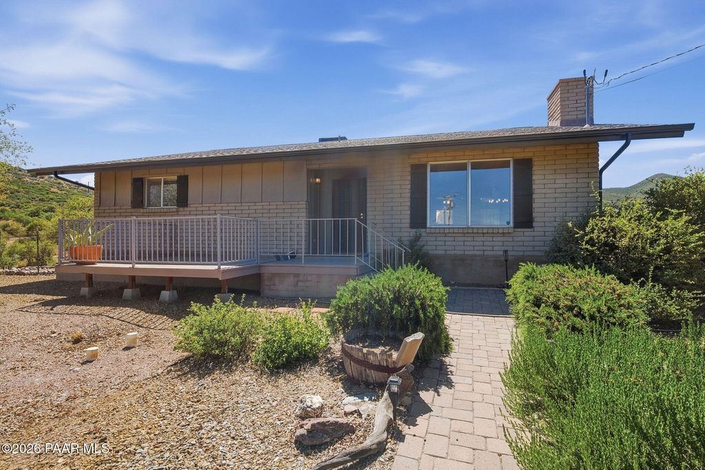Photo of 14621 E Lazy River Drive, Dewey-Humboldt, AZ 86329 (MLS # 1081850)