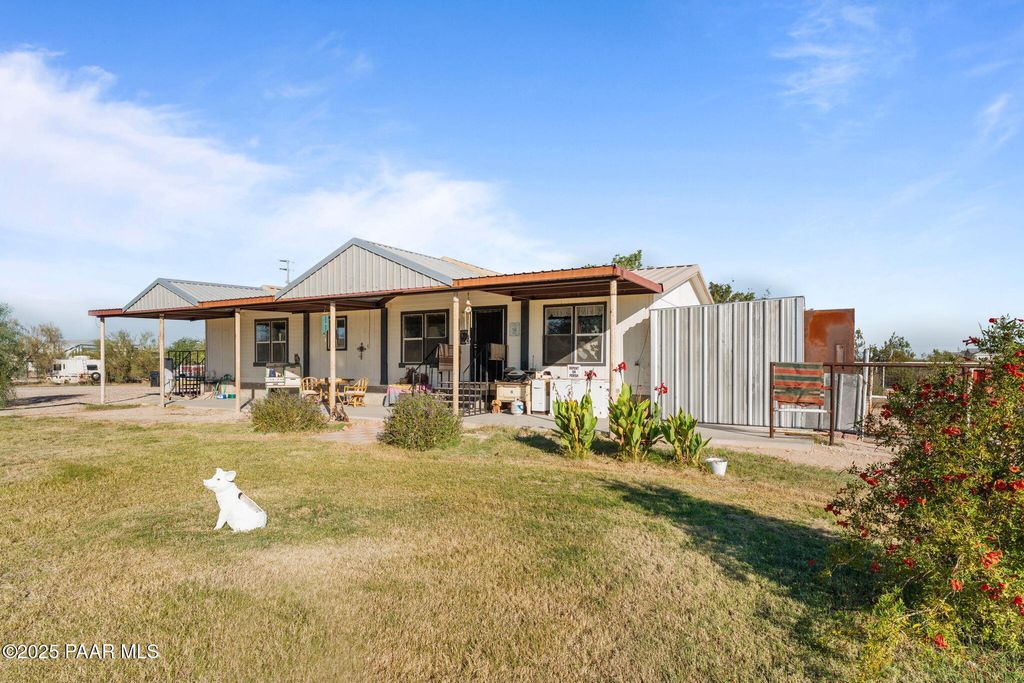 Photo of 1307 S 343rd Avenue, Tonopah, AZ 85354 (MLS # 1077836)