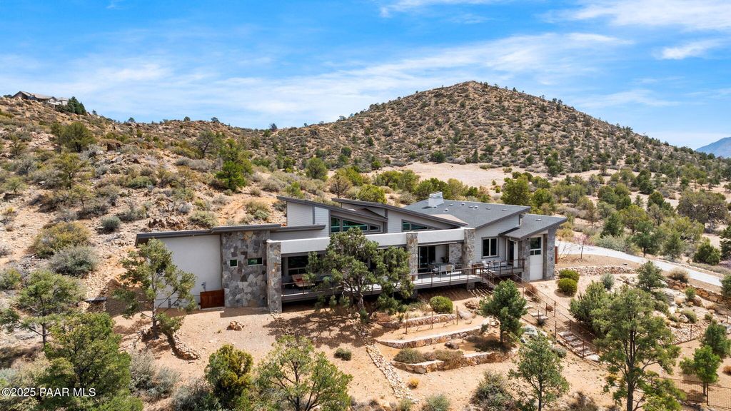 Photo of 5245 W Three Forks Road, Prescott, AZ 86305 (MLS # 1078786)