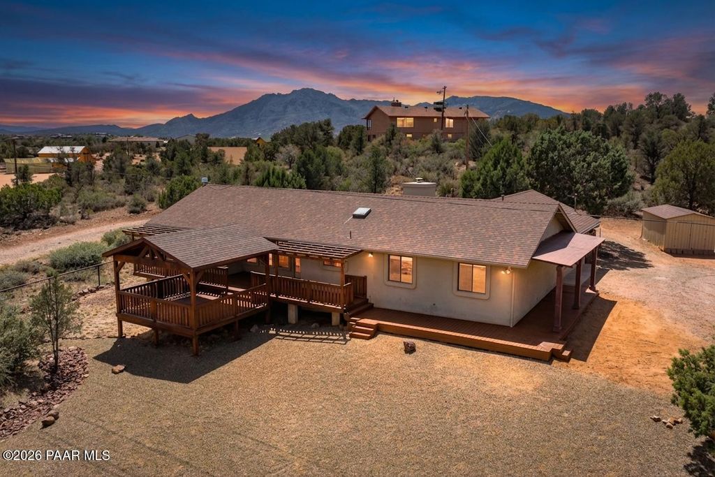 Photo of 4355 W Marlow Road, Prescott, AZ 86305 (MLS # 1081072)