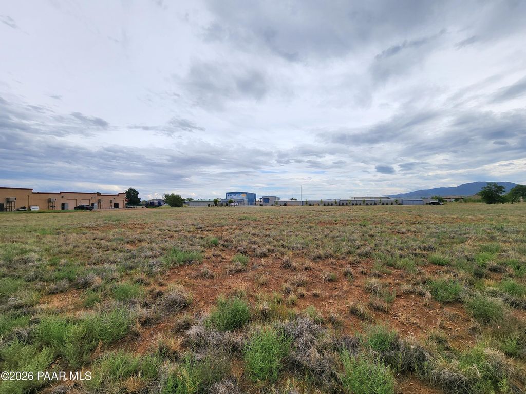 Photo of 000 Florentine Road, Prescott Valley, AZ 86314 (MLS # 1080343)