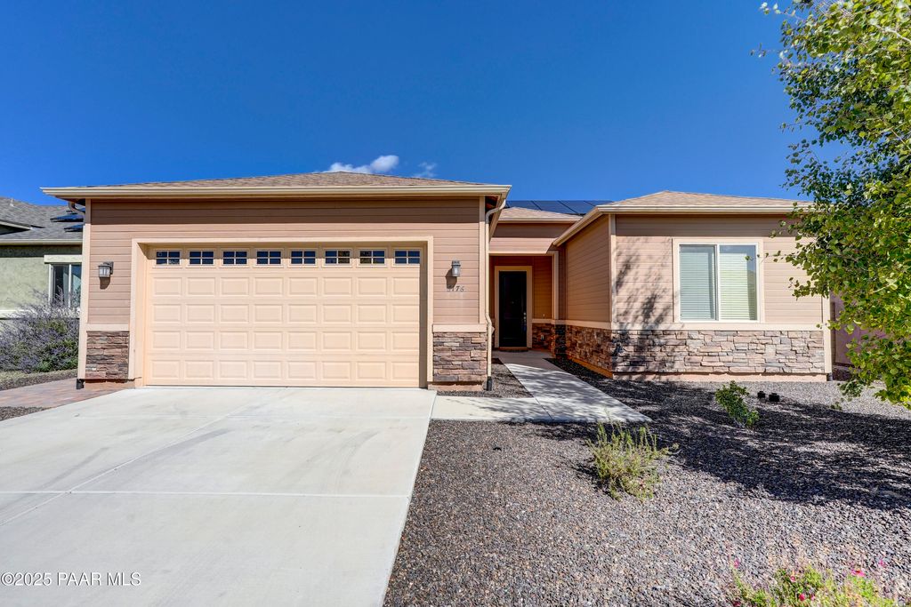 Photo of 6176 E Beecher Loop, Prescott Valley, AZ 86314 (MLS # 1076899)