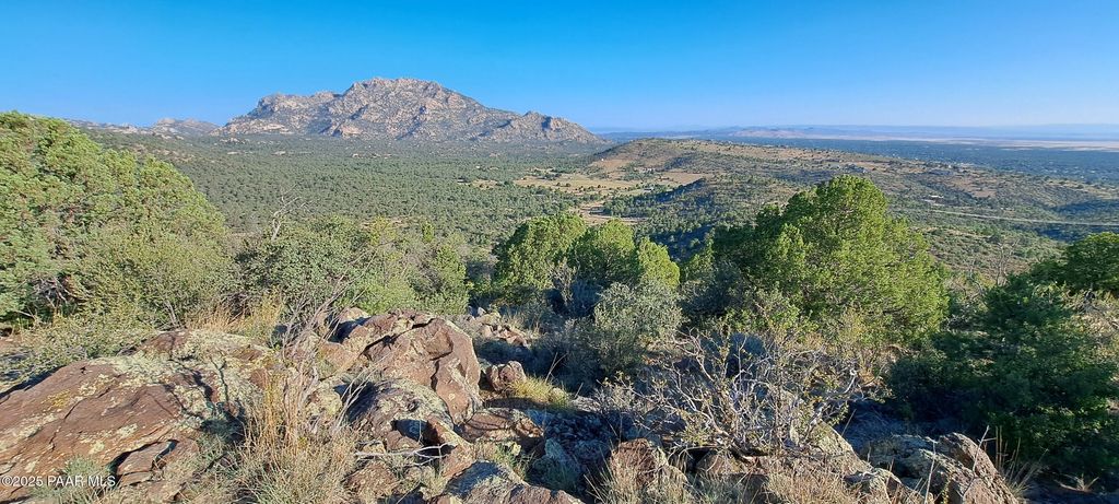 Photo of 2346 W Ridge View Trail, Phase2/Lot 2, Prescott, AZ 86305 (MLS # 1077598)