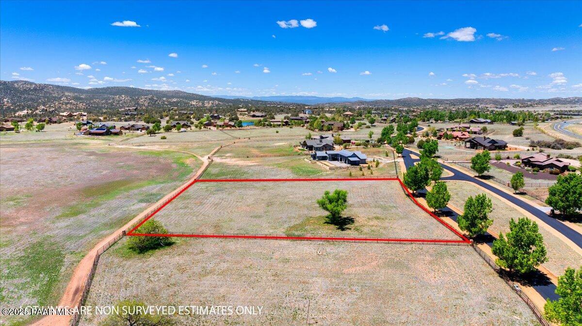 9270 N Callahan Road