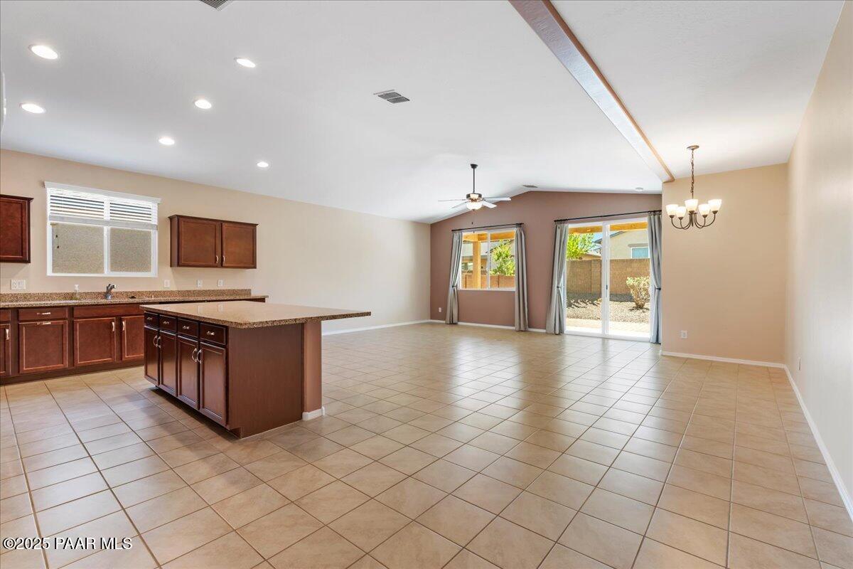 1365 Starling Street