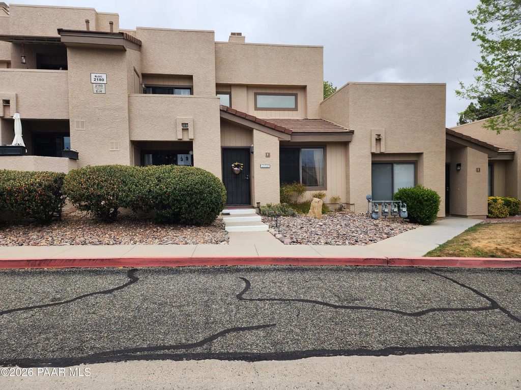 Photo of 2180 S Resort Way #7f, Prescott, AZ 86301 (MLS # 1080765)