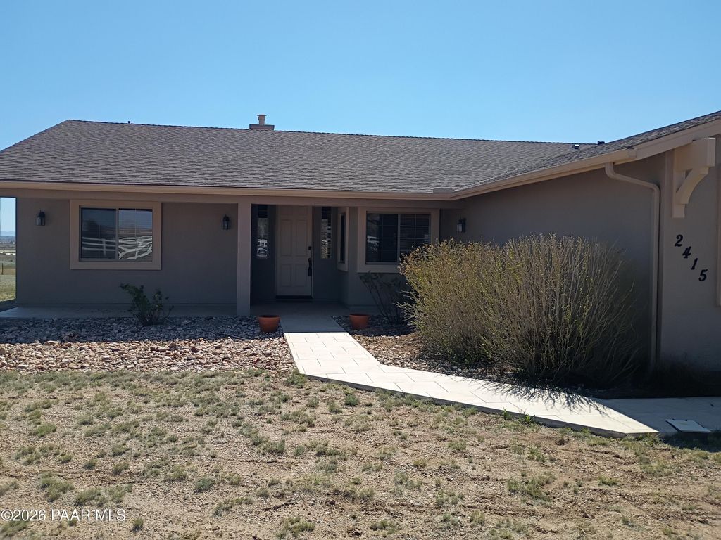 Photo of 2415 W Sherry Drive, Paulden, AZ 86334 (MLS # 1080635)