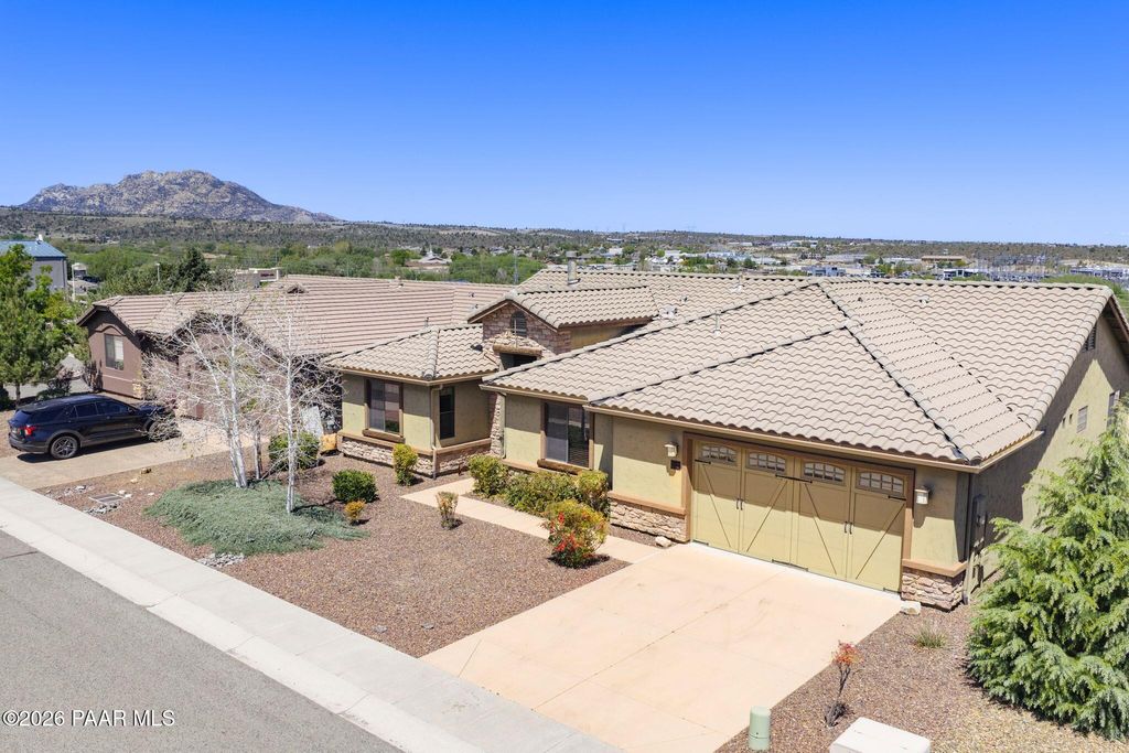Photo of 1012 Craftsman Drive, Prescott, AZ 86301 (MLS # 1081288)