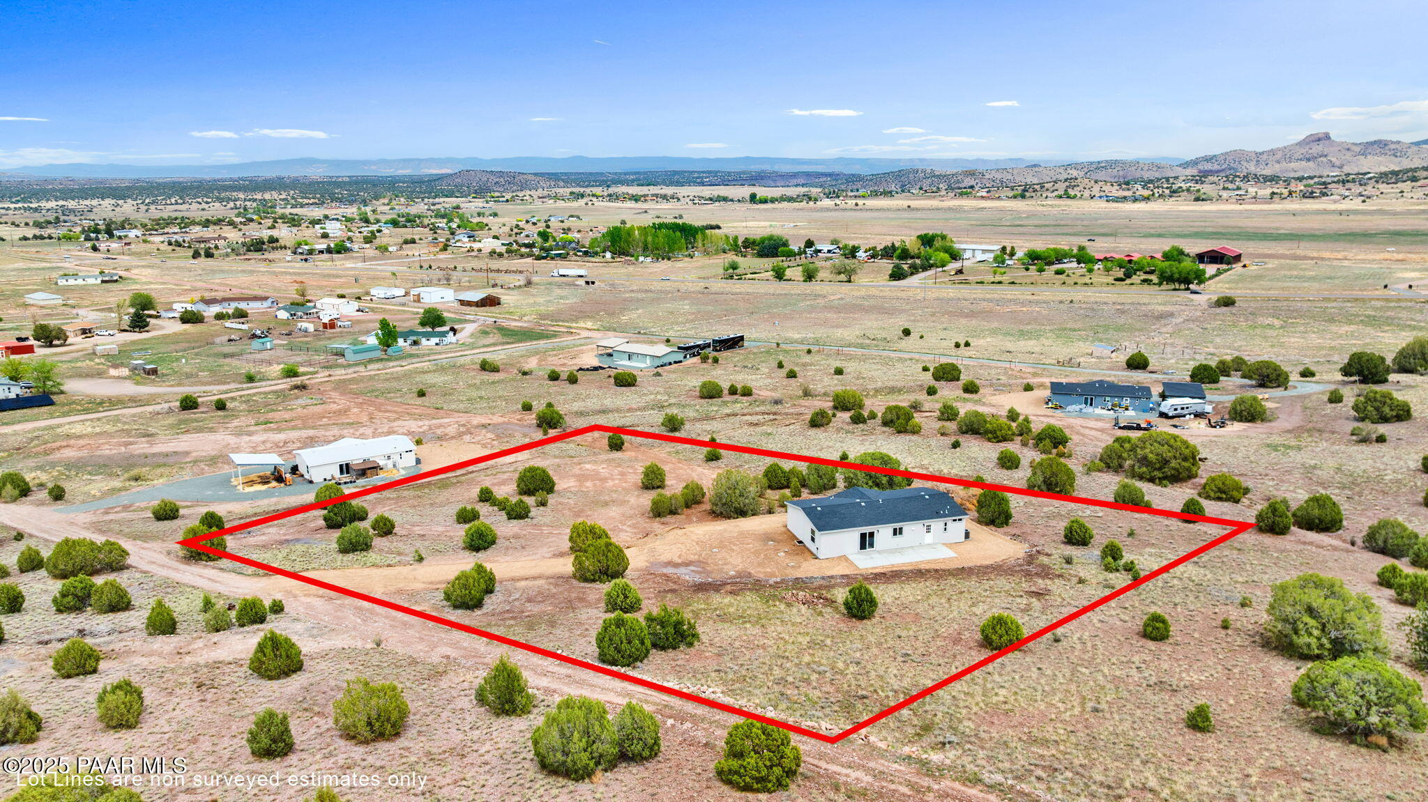 6415 N Hilltop Trail