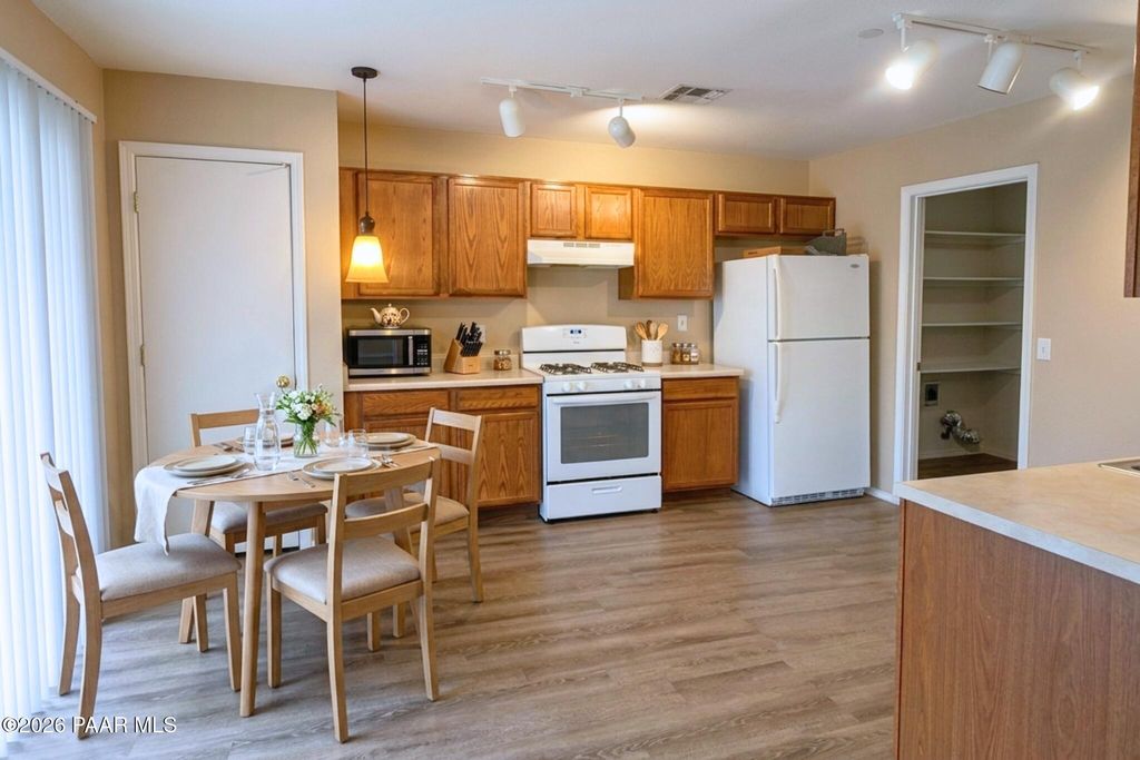 Photo of 8478 N Placita De La Manzana, Tucson, AZ 85742 (MLS # 1081045)