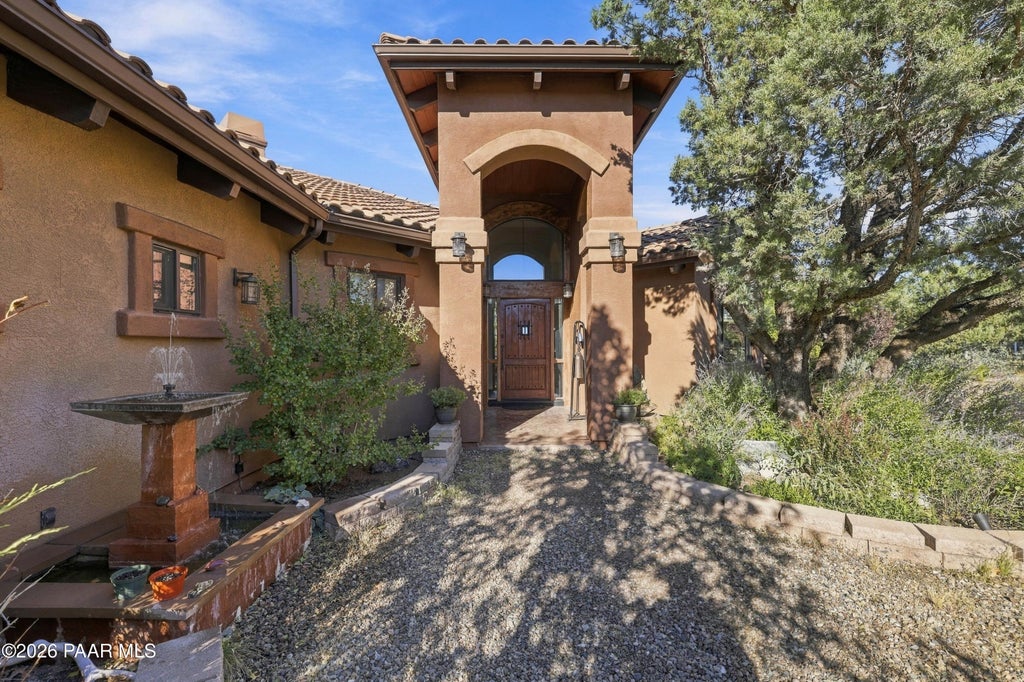 Photo of 830 E Upper Sky Terrace Drive, Prescott, AZ 86303 (MLS # 1085758)